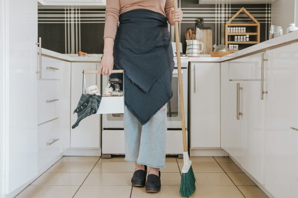 Move-In and Move-Out Cleaning Services: The Ultimate Real Estate Reset